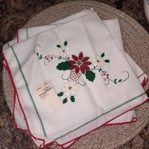 Vintage Set Of 4 Jcpenney Cloth Napkins